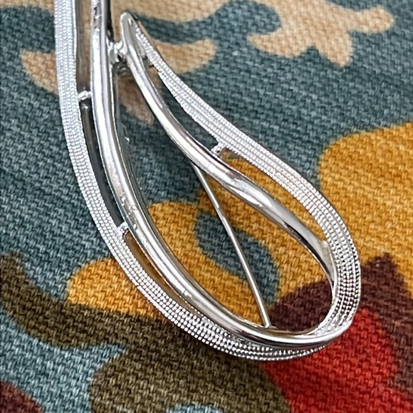 Vintage brooch 🖤 - Picture 3 of 6